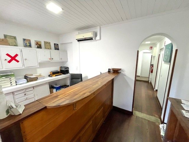 Bureau Orphelinat - 135 m² - 41 000 000 XPF