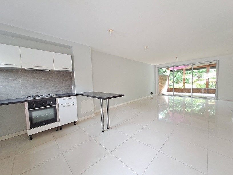 F4 Duplex Ouémo - 101 m² - 145 000 XPF/mois