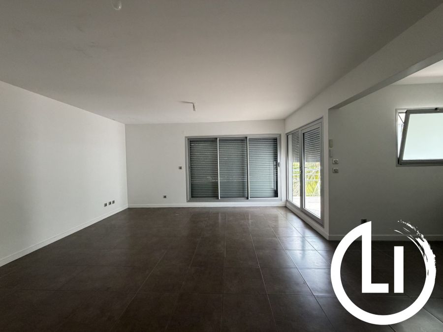 Appartement 3 pièces 67 m², Ouémo — Prix sur demande — photo 2