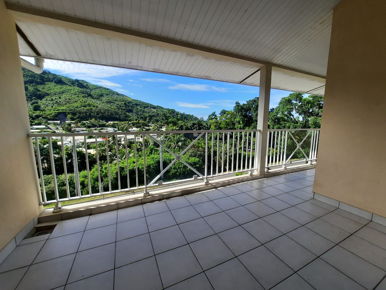 F2 Yahoué - 44.47 m² - 56 000 XPF/mois