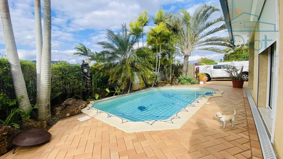 Villa 4 pièces 112 m², Tina — 63 000 000 CFP