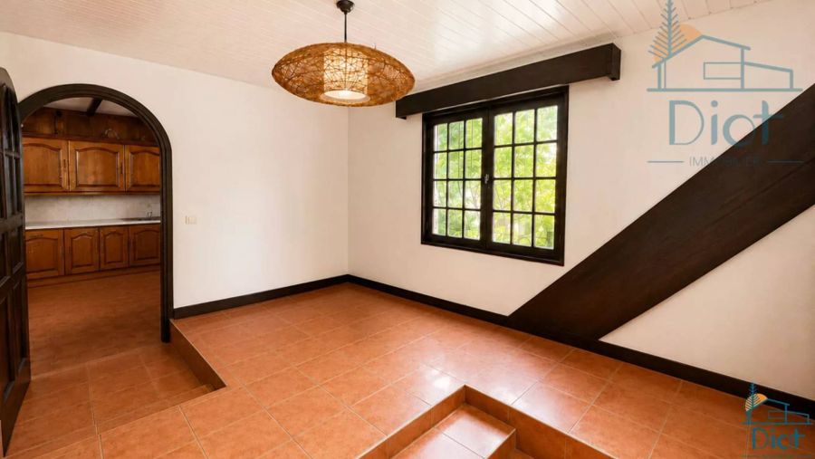 Appartement 4 pièces 123 m², Vallon-Dore — 33 500 000 CFP — photo 3