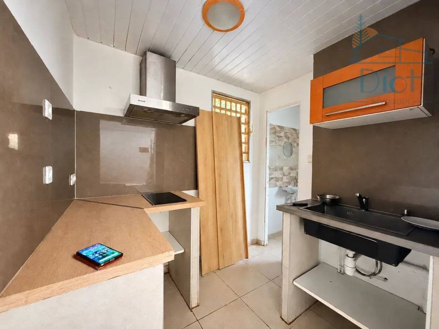 Appartement 1 pièce 25 m², Vallée du Tir — 5 900 000 CFP — photo 2