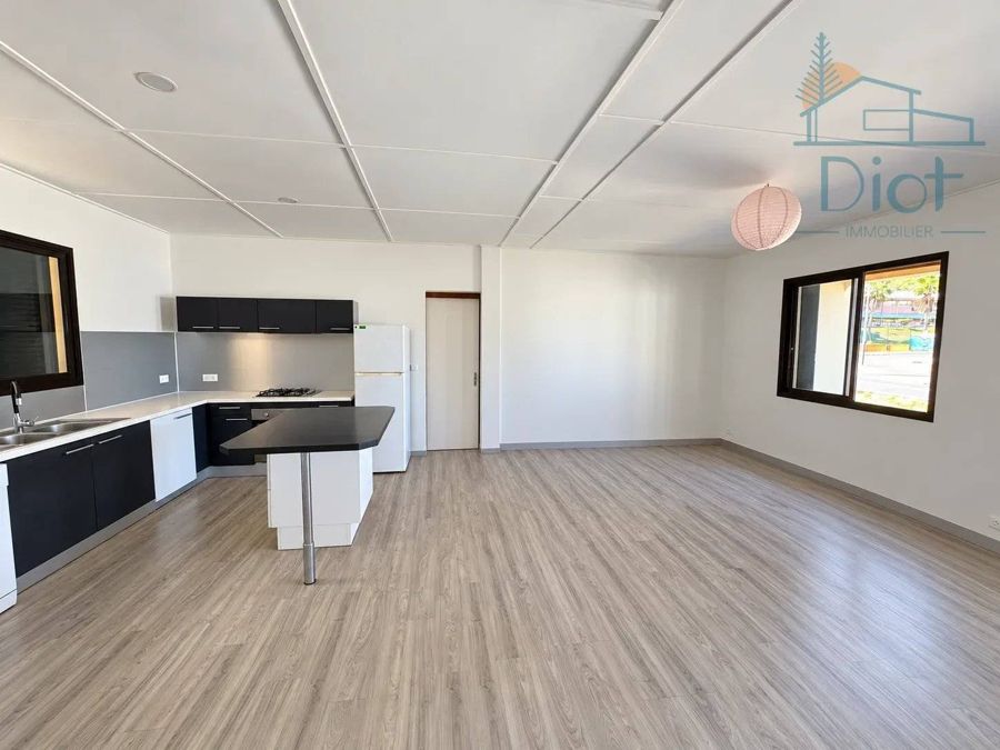 Appartement 4 pièces 120 m², Portes de Fer — 192 000 CFP — photo 3