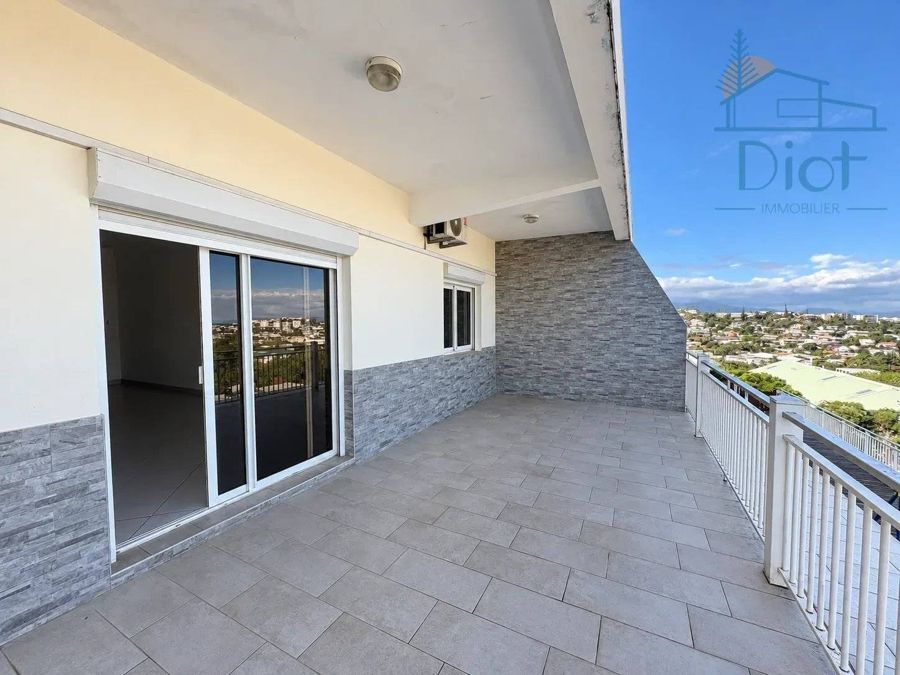Appartement 3 pièces 60 m², Vallée des Colons — 130 000 CFP charges comprises