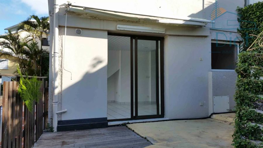 Appartement 2 pièces 34 m², Sainte-Marie — 73 000 CFP charges comprises — photo 2