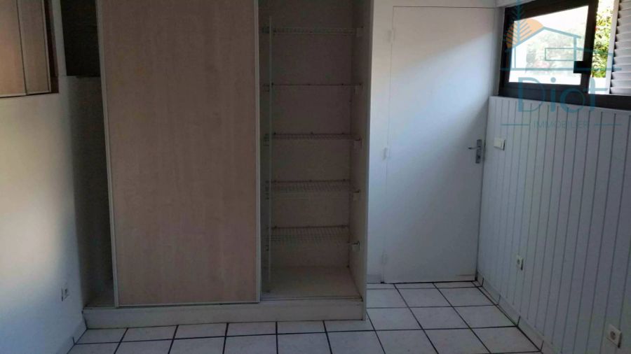 Appartement 2 pièces 34 m², Sainte-Marie — 73 000 CFP charges comprises — photo 3