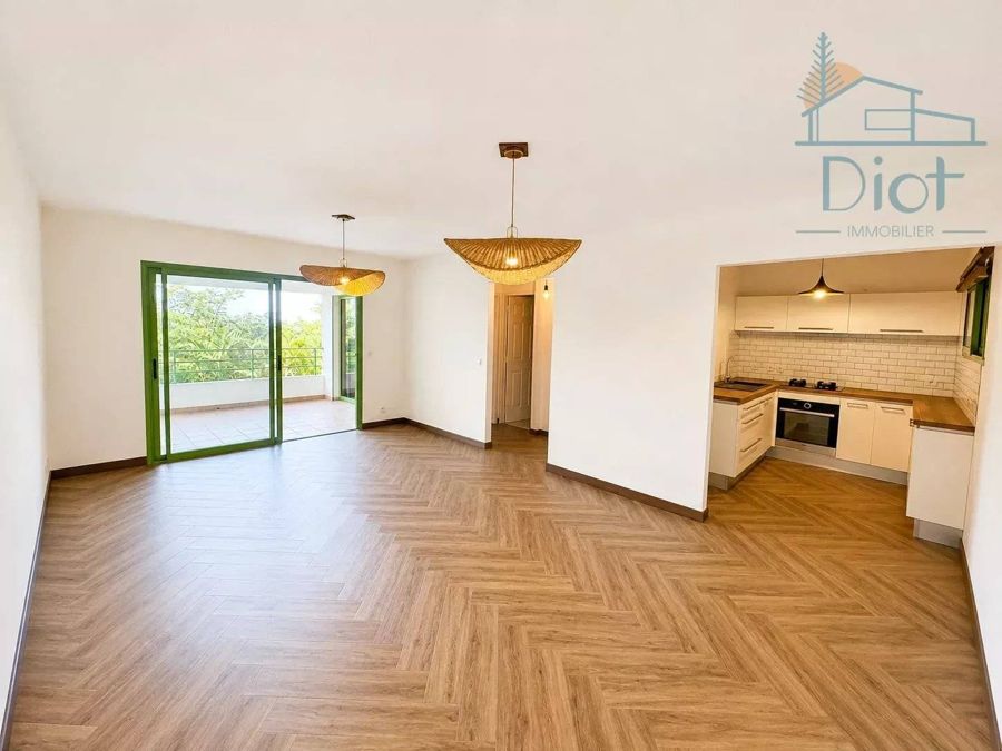 Appartement 2 pièces 50 m², Haut-Magenta — 100 000 CFP charges comprises — photo 2