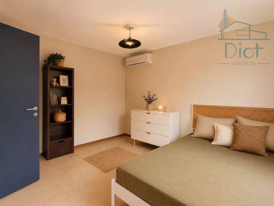 Maison 5 pièces 150 m², Nouméa — 350 000 CFP charges comprises — photo 5