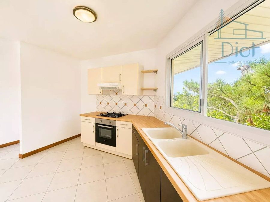 Appartement 3 pièces 82 m², Ouémo — 178 000 CFP charges comprises — photo 5