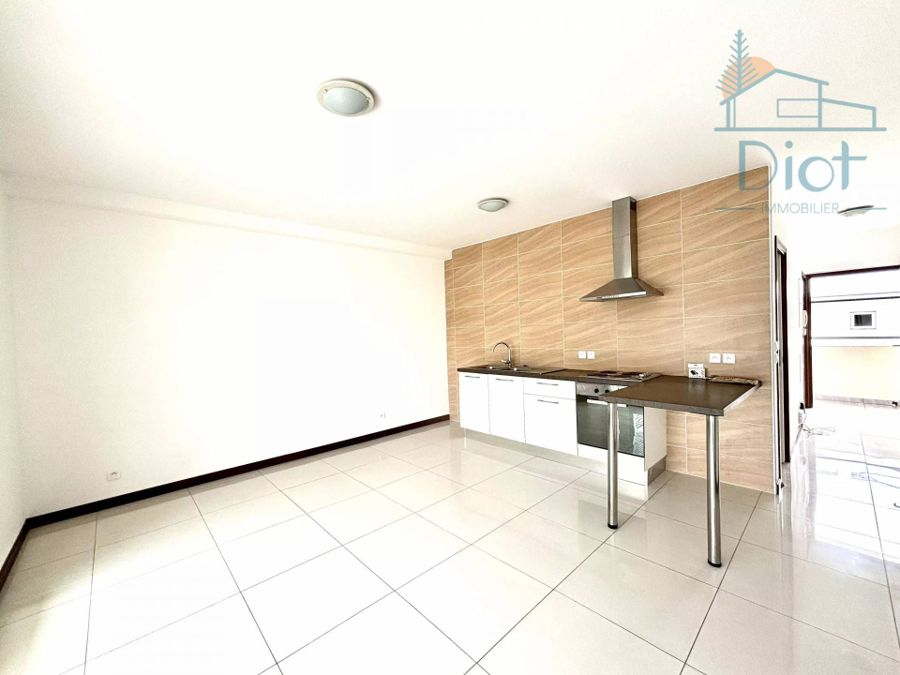 Appartement 2 pièces 43 m², Quartier Latin — 78 000 CFP charges comprises — photo 3