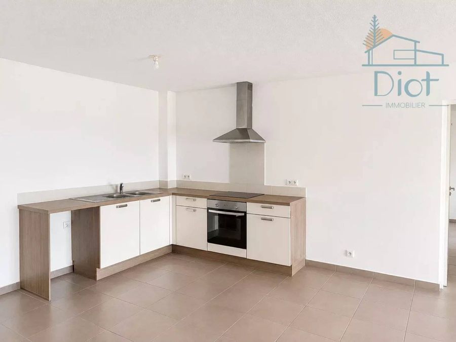 Appartement 4 pièces 111 m², Boulari — 104 900 CFP charges comprises — photo 3