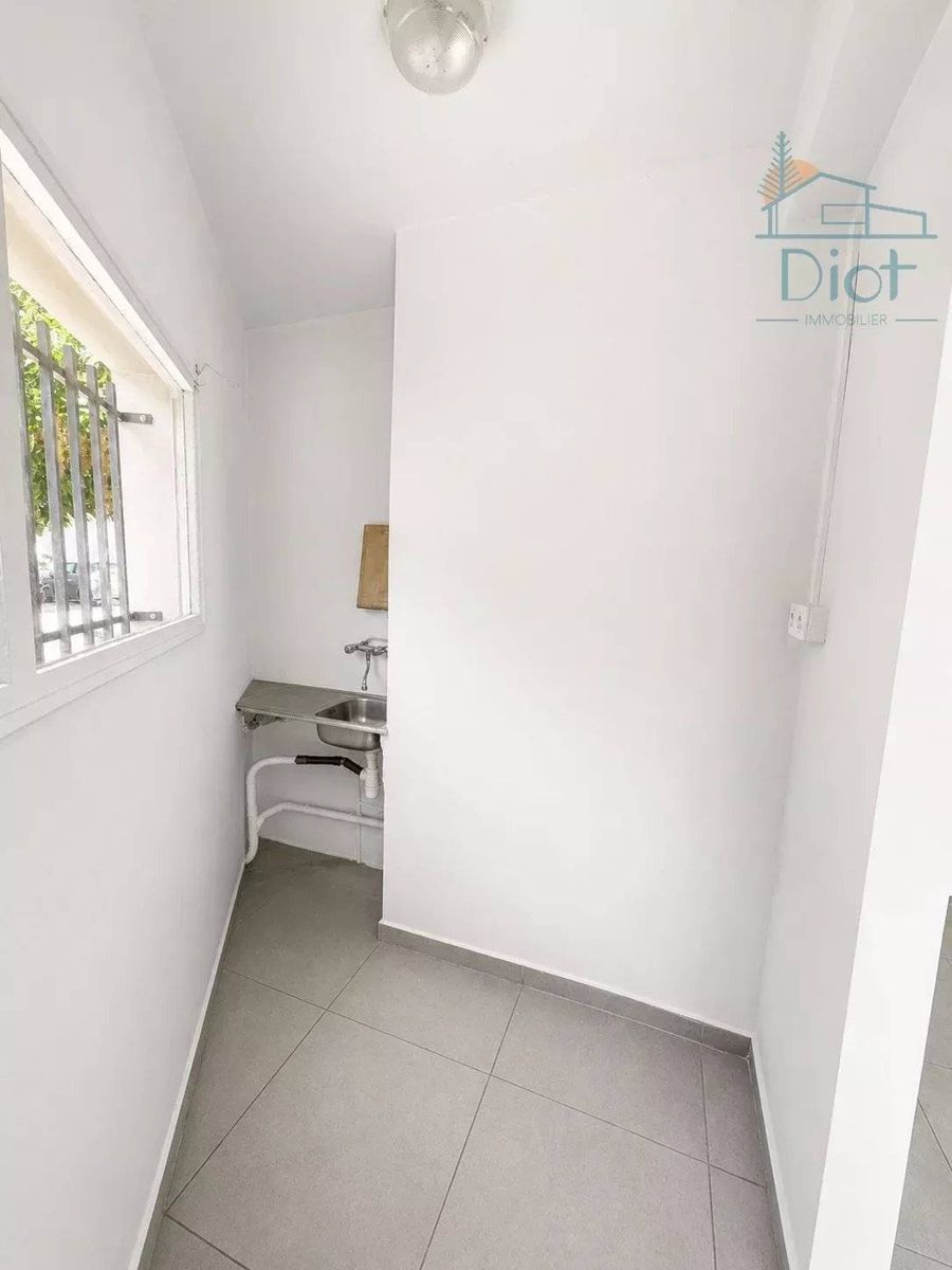 Appartement 1 pièce 30 m², Nouméa — 55 000 CFP charges comprises — photo 3