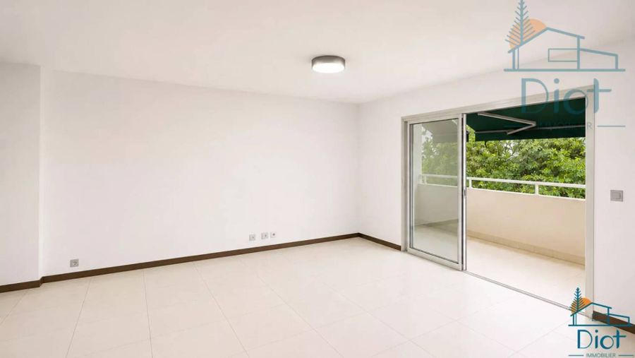 Appartement 2 pièces 57 m², Vallée des Colons — Prix sur demande — photo 2