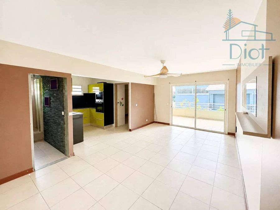 Appartement 2 pièces 48 m², PK6 — 76 000 CFP charges comprises