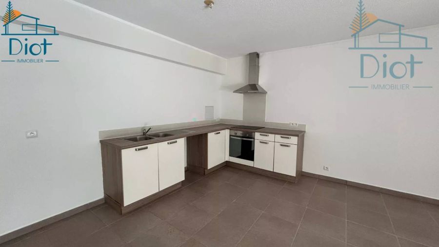 Appartement 3 pièces 93 m², Boulari — 97 500 CFP charges comprises — photo 3