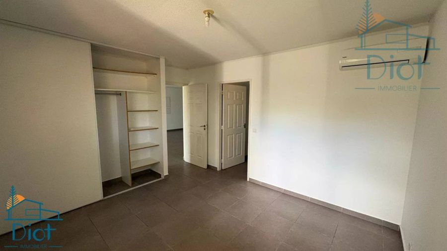 Appartement 4 pièces 111 m², Boulari — 104 900 CFP charges comprises — photo 3