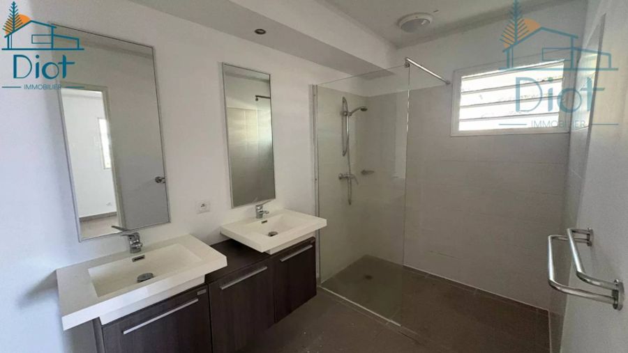 Appartement 4 pièces 111 m², Boulari — 104 900 CFP charges comprises — photo 4