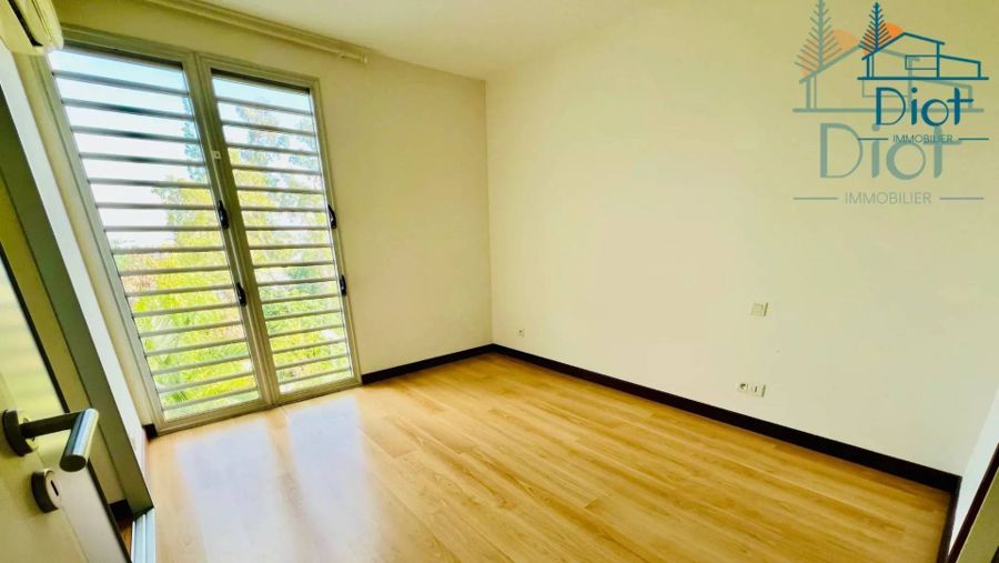 Appartement 3 pièces 90 m², Nouméa — 170 000 CFP charges comprises — photo 4