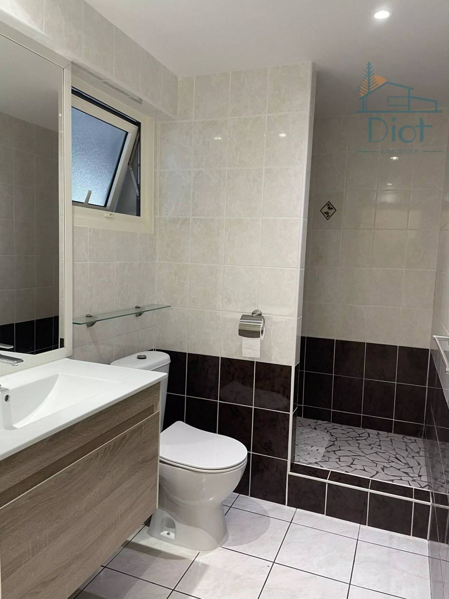 Appartement 1 pièce 35 m², Ouémo — 78 000 CFP charges comprises — photo 4