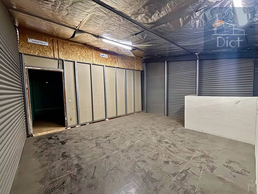 Entrepôt 100 m², Ducos — 80 000 CFP — photo 2