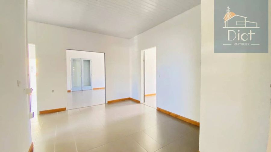 Bureau 5 pièces 100 m², Val Plaisance — 151 000 CFP — photo 5