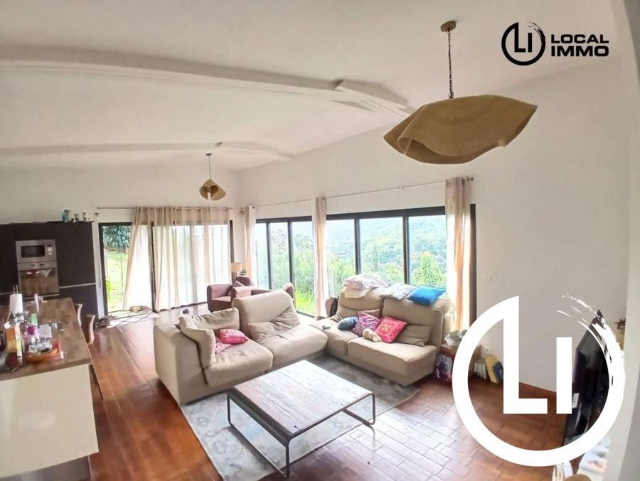 Maison 5 pièces 130 m², Yahoue — Prix sur demande