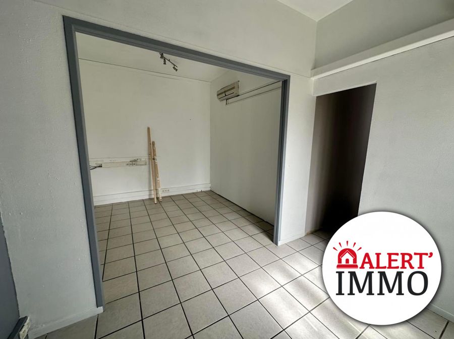 Local commercial, Faubourg Blanchot — 165 000 CFP — photo 3