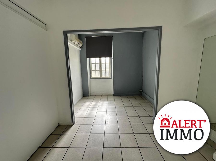 Local commercial, Faubourg Blanchot — 165 000 CFP — photo 5