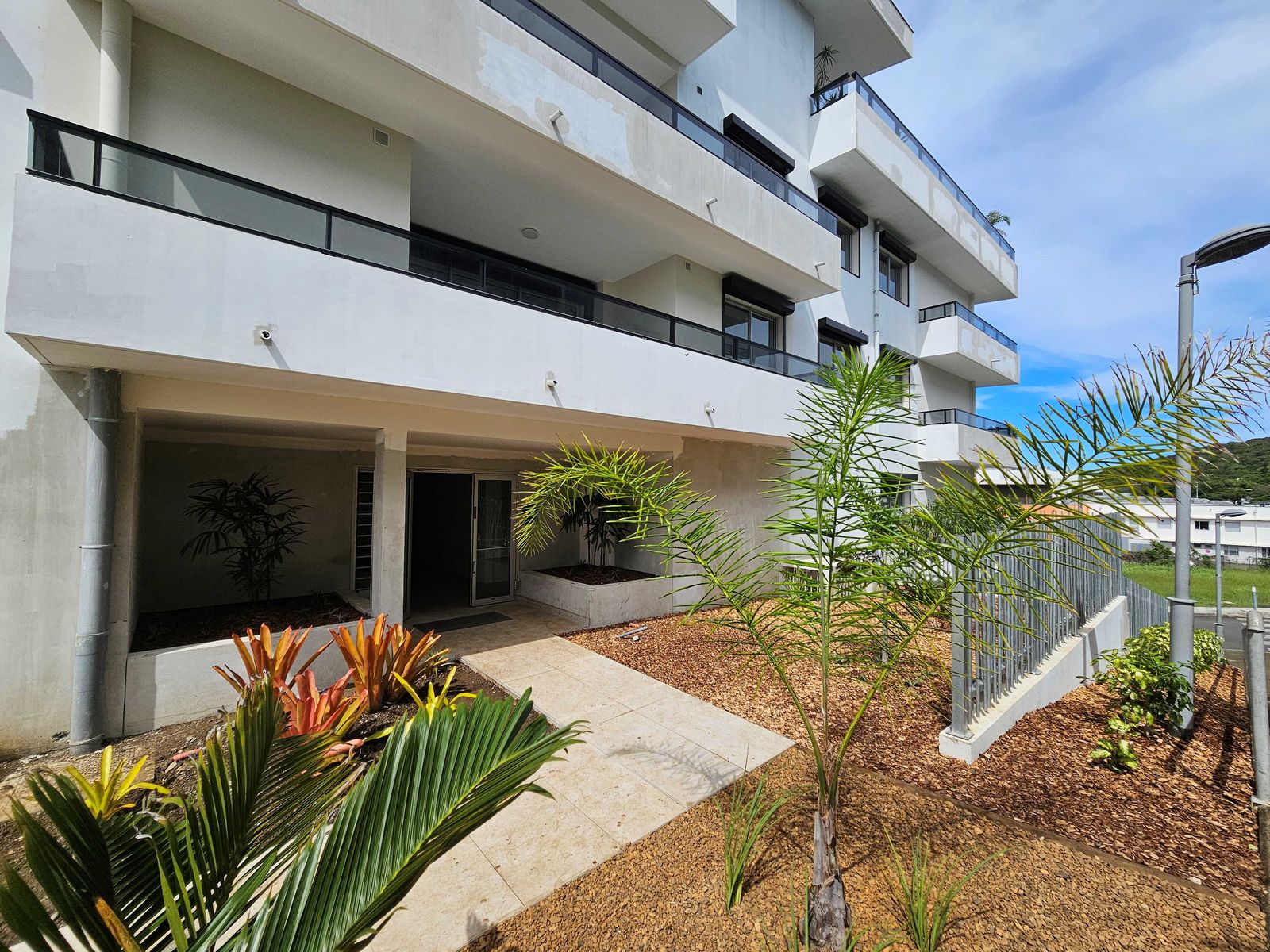 F4 Nouville - 101.48 m² - 140 000 XPF/mois