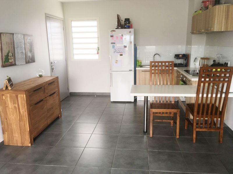 F2 Magenta - 42 m² - 78 000 XPF/mois